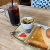 凜屋珈琲舎 - 料理写真:有機栽培アイスコーヒーのモーニングセット（460円）