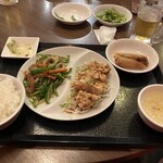 Ougon No Hana - 青椒肉絲&油淋鶏定食