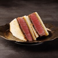 至高のヒレカツサンド 