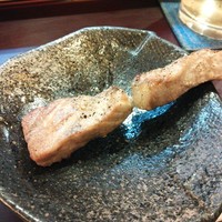 江戸前 寿し政 別館 - マグロの切り落とし串焼き