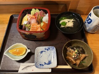 Hamazushi - 上ちらしランチ