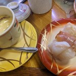 回転寿司 飛鳥 - 茶碗蒸し　貝3貫