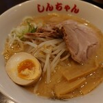 しんちゃん - チャーシュー麺