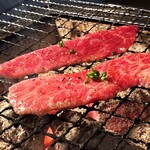 牛肉卸問屋直営 焼肉ホルモン八重山おときち - 