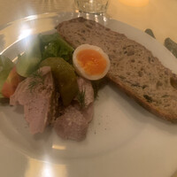 Aux Crieurs de Vin - 