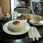 ブリッヂ - スノーホワイトパンケーキセット