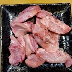 焼肉・ホルモン ごくう - アゴ