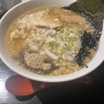 ダイニング HAN - 背油煮干しラーメン