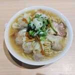 桜上水 船越 - 塩ワンタンメン （1200円）＋大盛（100円）