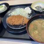 松のや - 豚汁変更は￥630