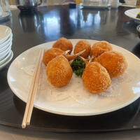 華正樓 新館 - ズワイ蟹爪肉の揚げ物