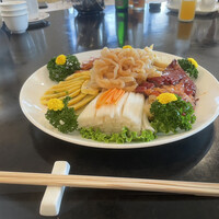 華正樓 新館 - 前菜盛り合わせ