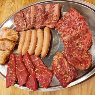 We provide high quality meat procured through our own route at a reasonable price.