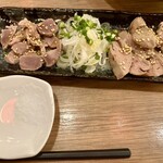 鳥良商店 - 砂肝と鶏レバの ごま塩和え