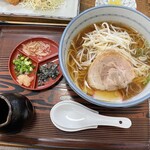 手打そば 風月庵 - ラーメン