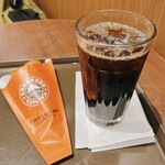 サンマルクカフェ - サンマルクブレンド  アイス  Sサイズ　300円
チョコクロ　220円