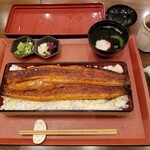 清流うなぎ 月島 - 極うな重定食。