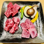 焼肉 宮 - 料理写真:薩摩牛づくし