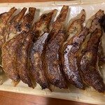 ほうらい - 餃子２人前（シェア）⚫︎１人前7ケ