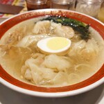 広州市場 - ミニ雲呑麺