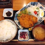 ミートたつみ - 