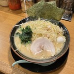 横浜家系ラーメン 刀 - 