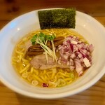 Marunibo - 天然ひらそば(大盛)・玉ねぎトッピング 1,050円