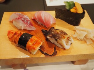 Sushi Sakigake - おまかせ にぎり