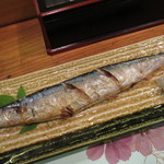 味処 大丸 - さんまの塩焼 550円