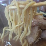 とんこつラーメンいしい - 王道製麺