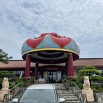 御菓子御殿  - 外観はめんそ〜れ〜って感じ