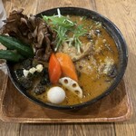 スープカレーGARAKU - チキンレッグオクラ、舞茸トッピング