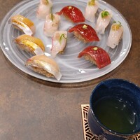 割烹鮨 華あざ - 