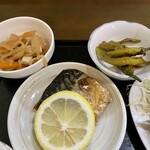 ささら - 切り干し大根旨煮 サバ塩焼き 甘長ピーマン