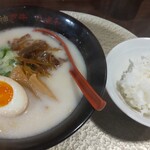 神戸牛らーめん　八坐和 - 