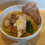 Chuukasoba Hishio - 奥久慈しゃもの特製中華そば塩