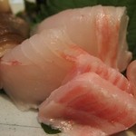 鮨半 - 平目＆縁側