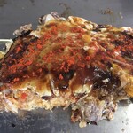 お好み焼き 新長 - 特に辛くない唐辛子なんだけど 効果抜群な味変⁉︎