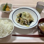 Esukaru - 「A定食〈野菜炒め〉（税込￥500）」