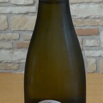 Le Blanc - シモネ・フェブル・シャブリ　花のようなアロマをもつ快活なスタイルのワイン　
