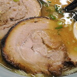 家系ラーメン 近藤家 - チャーシューアップ