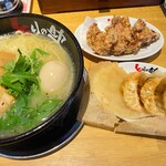 Torinosuke - 味玉濃厚鶏そばと餃子3個から揚げ3個