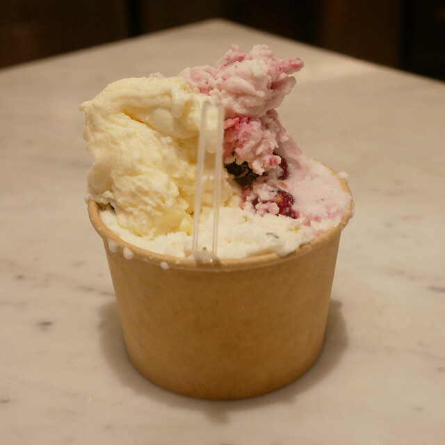 Al Roikku Hankyu Umeda Honten photo 3