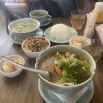 タイの食卓 クルン・サイアム 自由が丘店 - 