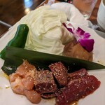 じゃんじゃか - 料理写真:カルビ、角切りカルビ、国産鶏