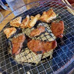 秩父焼肉ホルモン酒場 まる助 - ジュー