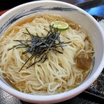 らぁ麺 まえ田 - 煮干し香る冷やしらぁ麺大盛り