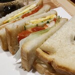 カフェ カリオカ - クラブハウスサンドイッチ