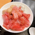 Ajitokoro Musashino - マグロ漬け丼