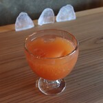 さじこよみ - 自家製トマトのソーダ